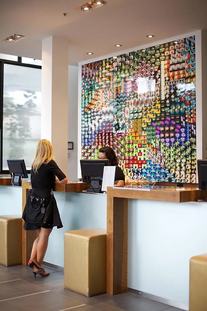 Hotel Hôtel Alt Québec