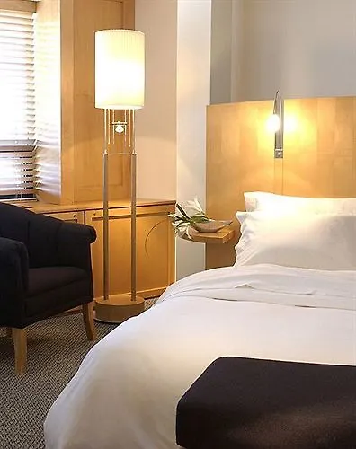**** Hotel Hôtel Alt Québec Canadá